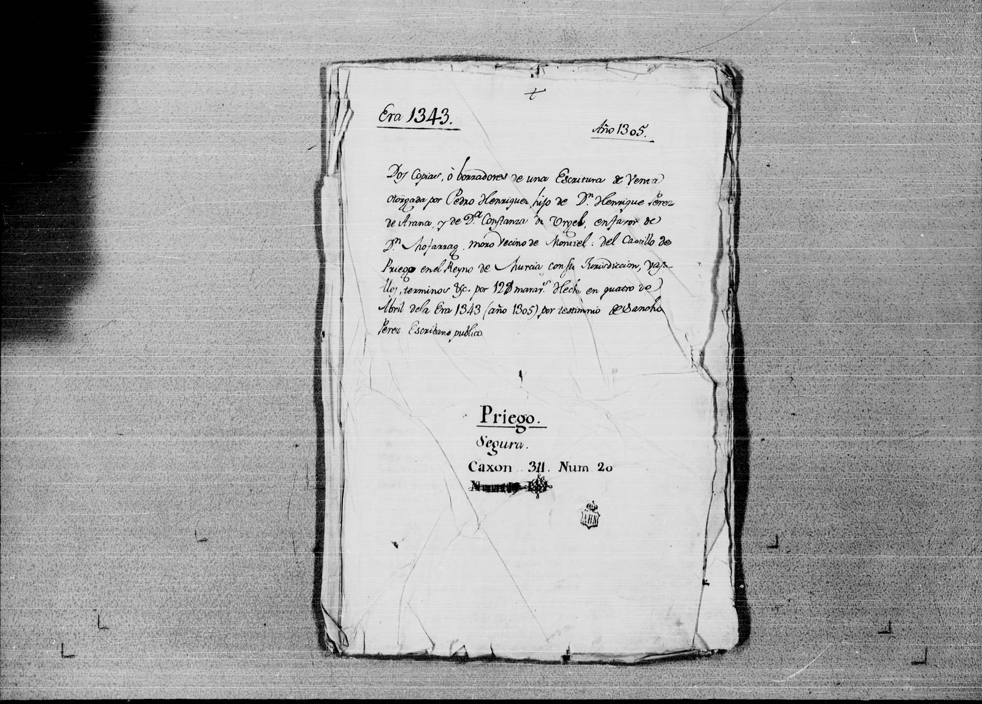 Escritura de venta otorgada por Pedro Enríquez, en favor de don Mofarrix, moro de Montiel, sobre el castillo de Pliego con su jurisdicción, vasallos, términos y otros derechos, por 12.000 maravedíes.