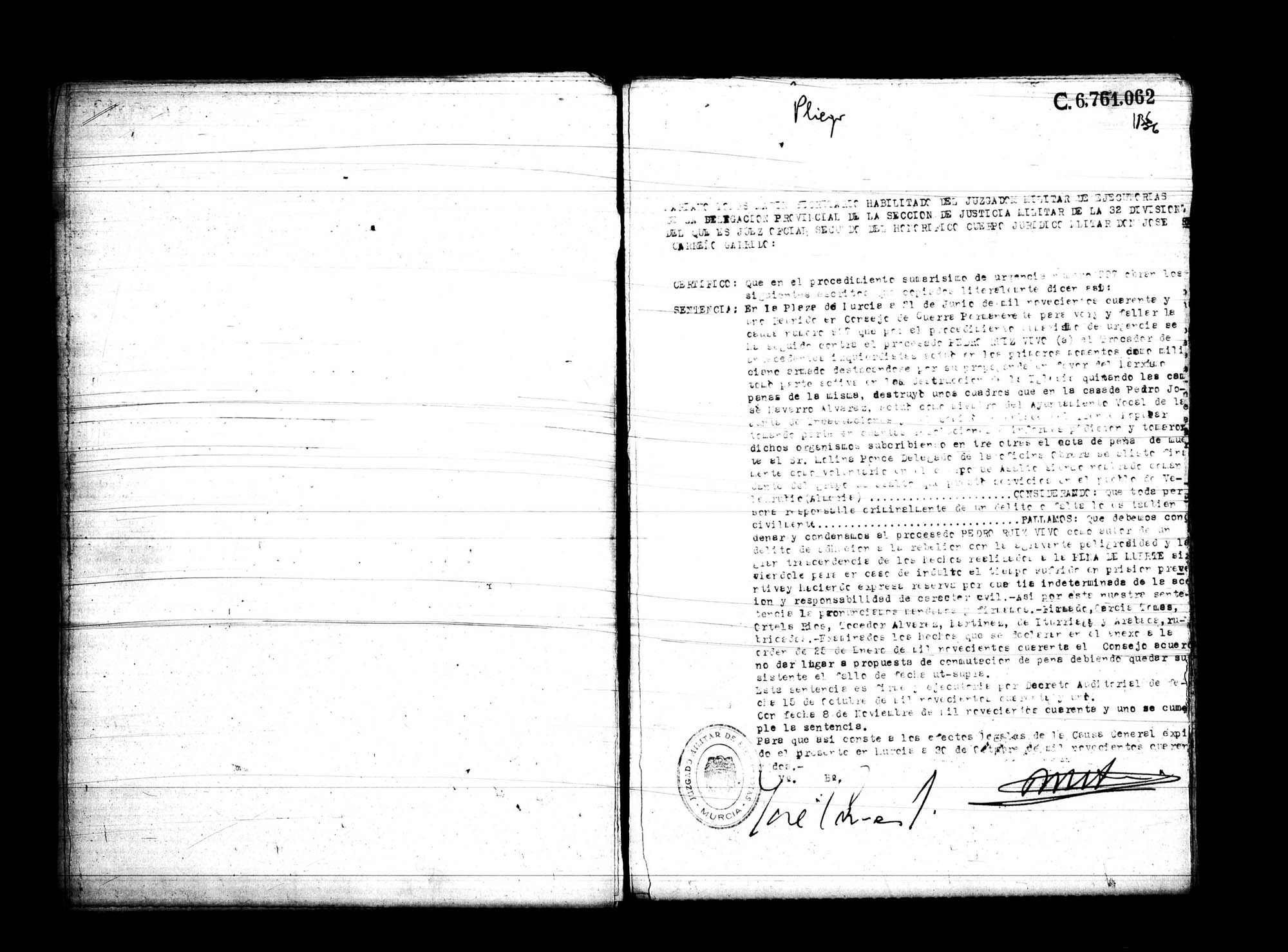 Certificado de la sentencia pronunciada contra Pedro Ruiz Vivo, causa 997, el 21 de junio de 1941 en Murcia.