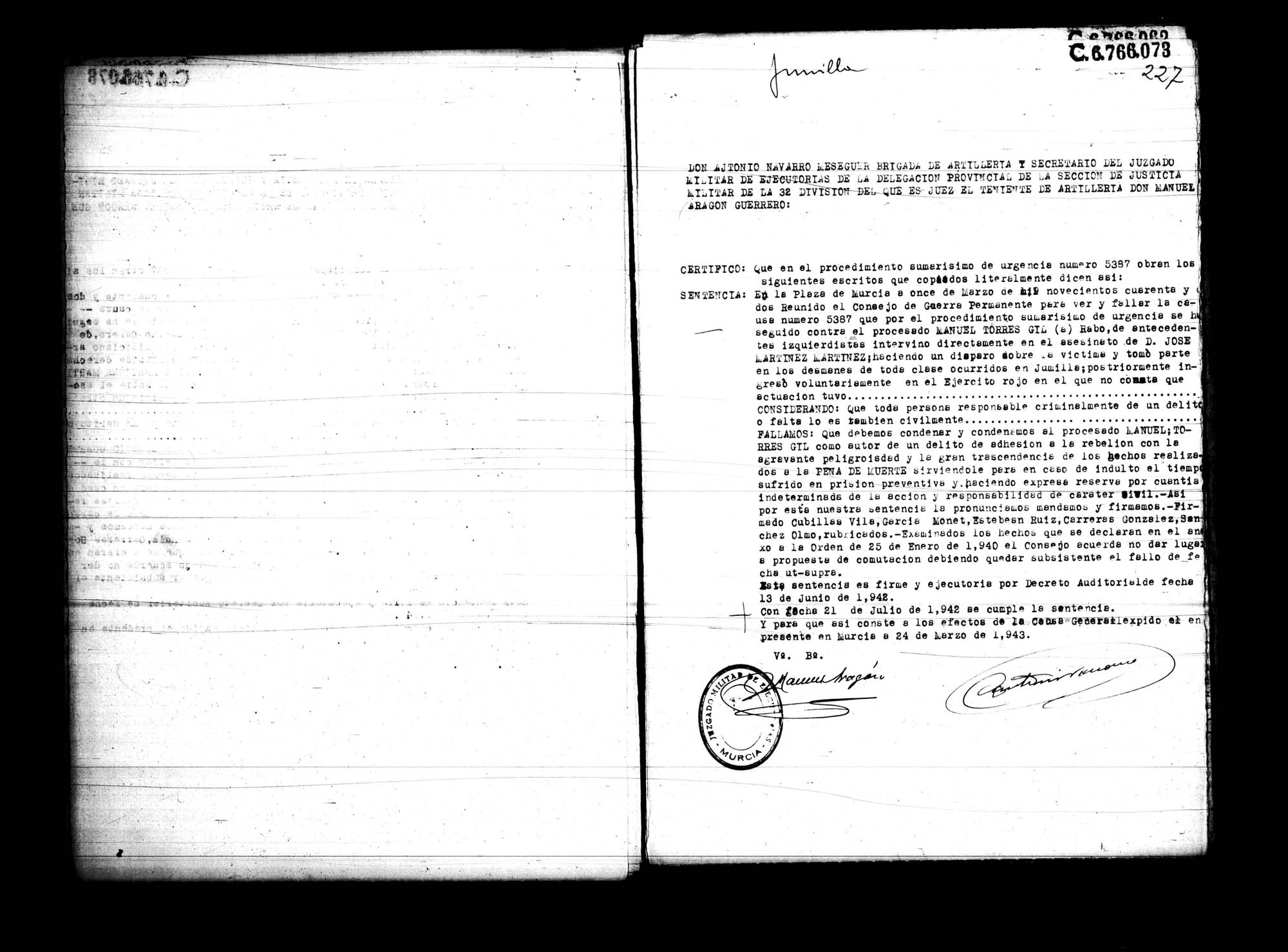 Certificado de la sentencia pronunciada contra Manuel Torres Gil, causa 5387, el 11 de marzo de 1942 en Murcia.