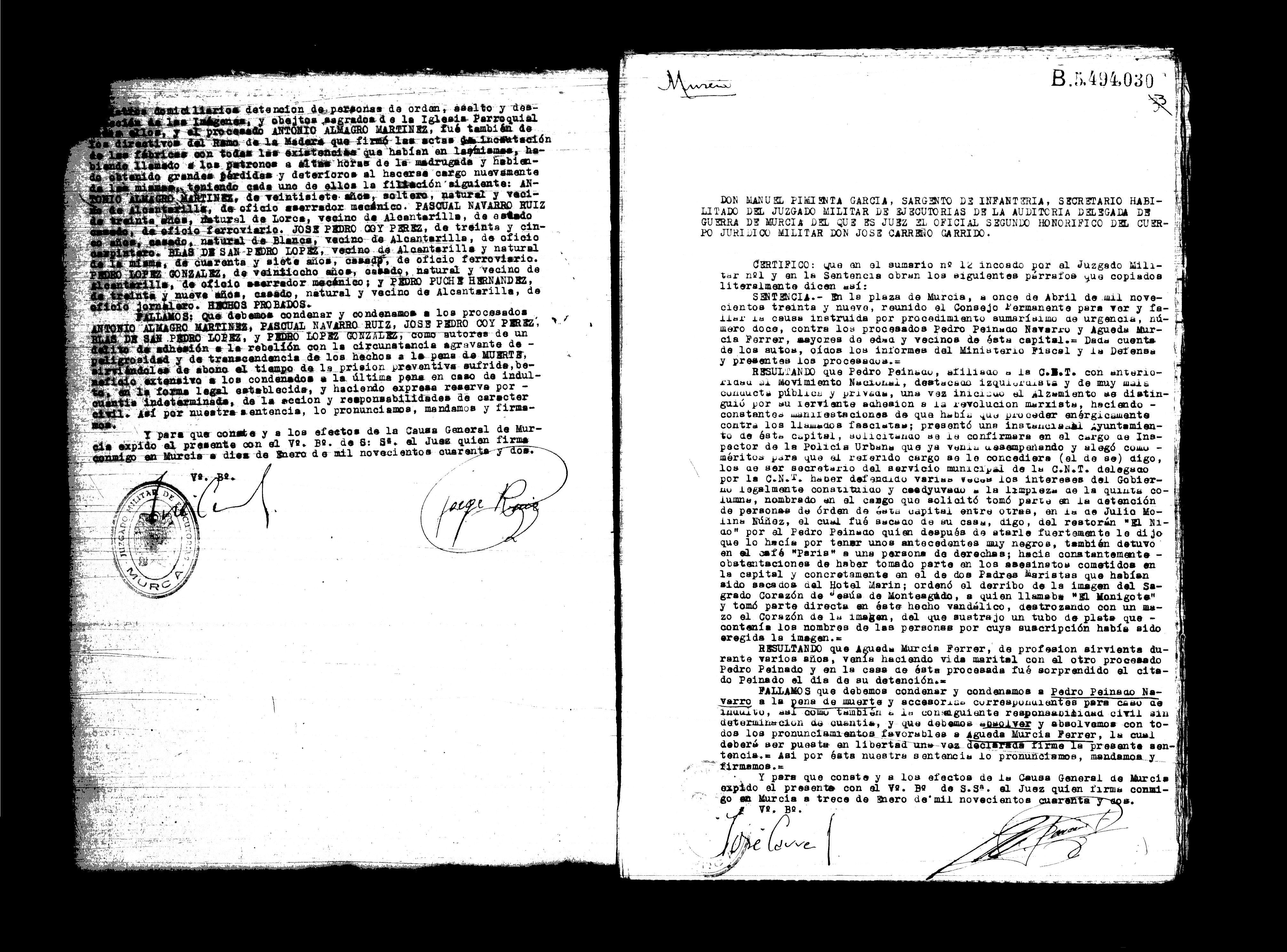 Certificado de la sentencia pronunciada contra Pedro Peinado Navarro y Águeda Murcia Ferrer, causa 12, el 11 de abril de 1939.
