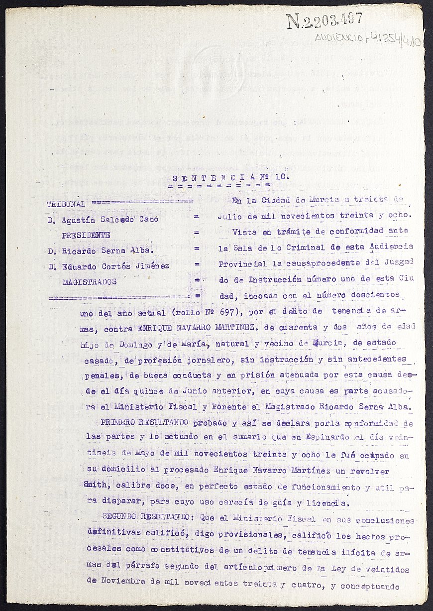 Sentencia nº 10/1938 de la Audiencia Provincial contra Enrique Navarro Martínez por tenencia ilícita de armas.