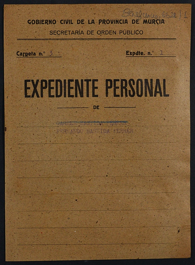 Expediente de concesión de pensión como huérfanos de la Guerra a los hijos de Fernando Bastida García.