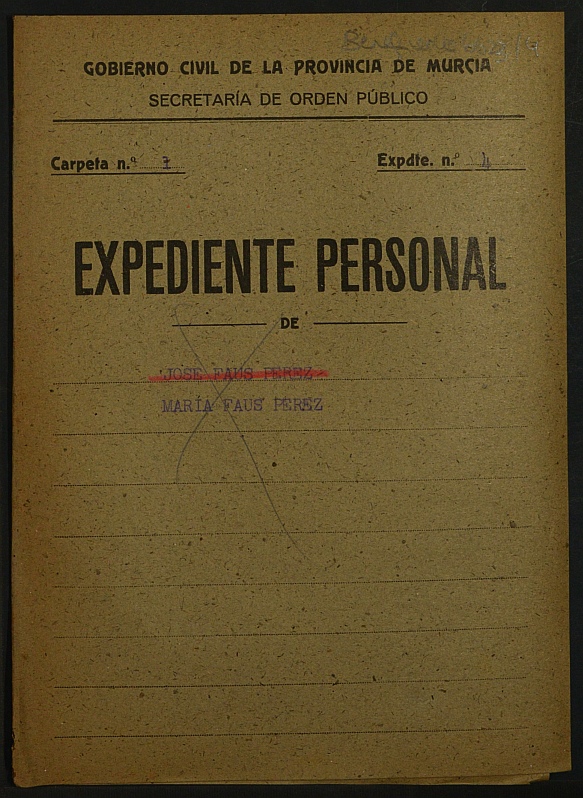 Expediente de concesión de pensión como huérfanos de la Guerra a los hijos de José Faus Martínez.