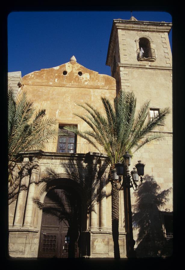 Fachada de la iglesia de San Mateo de Lorca