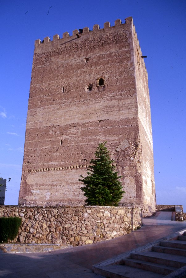Reportaje fotográfico de la torre del castillo de Aledo