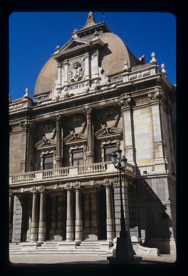 Reportaje fotográfico del Palacio Consistorial de Cartagena