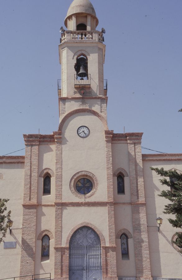 Reportaje fotográfico de la iglesia de Nuestra Señora de las Lágrimas de Cabezo de Torres