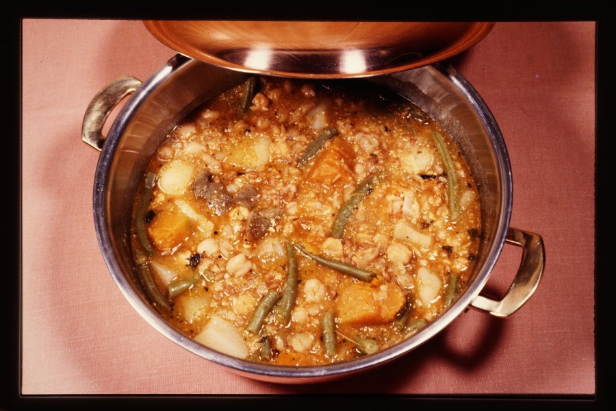 Platos de gastronomía típica murciana: Rincón de Pepe, guiso de  trigo