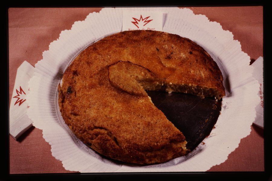 Plato típico de la gastronomía murciana: pastel de berenjenas