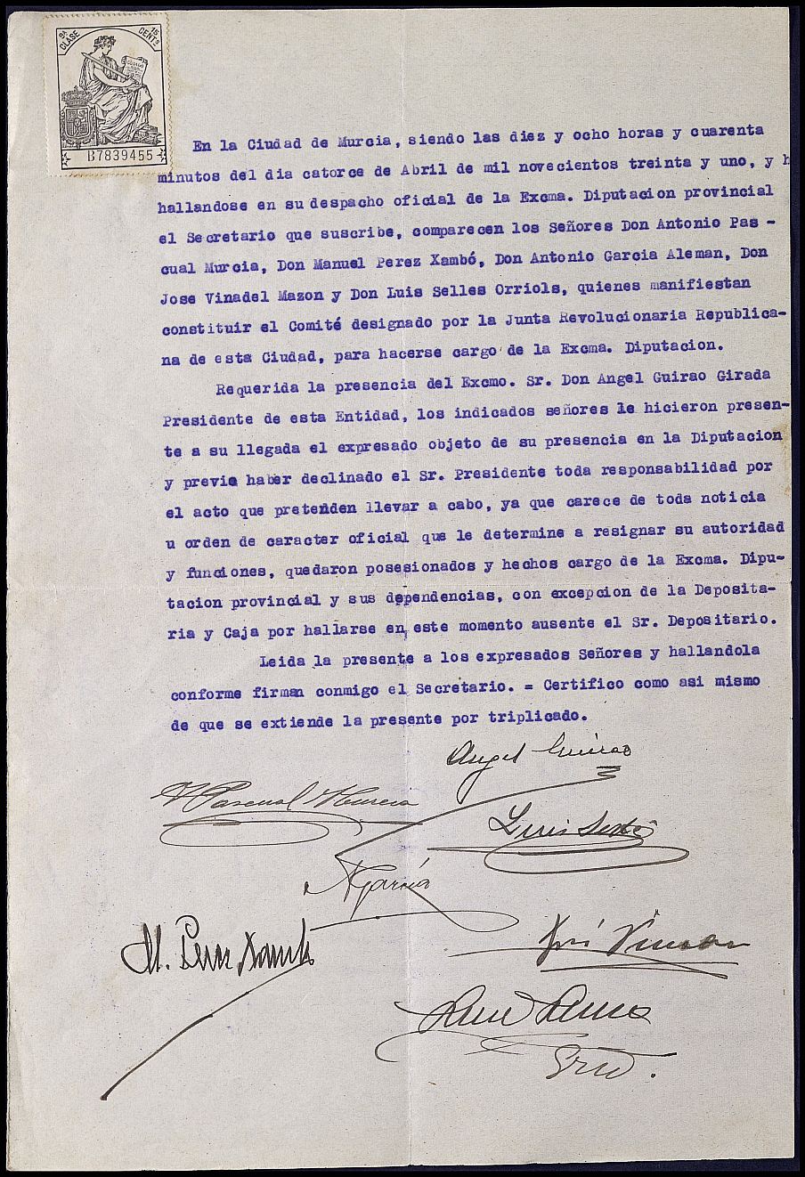 Expediente de toma de posesión de la Diputación Provincial por parte del comité designado por la Junta Revolucionaria Republicana de Murcia, tras la proclamación de la Segunda República.
