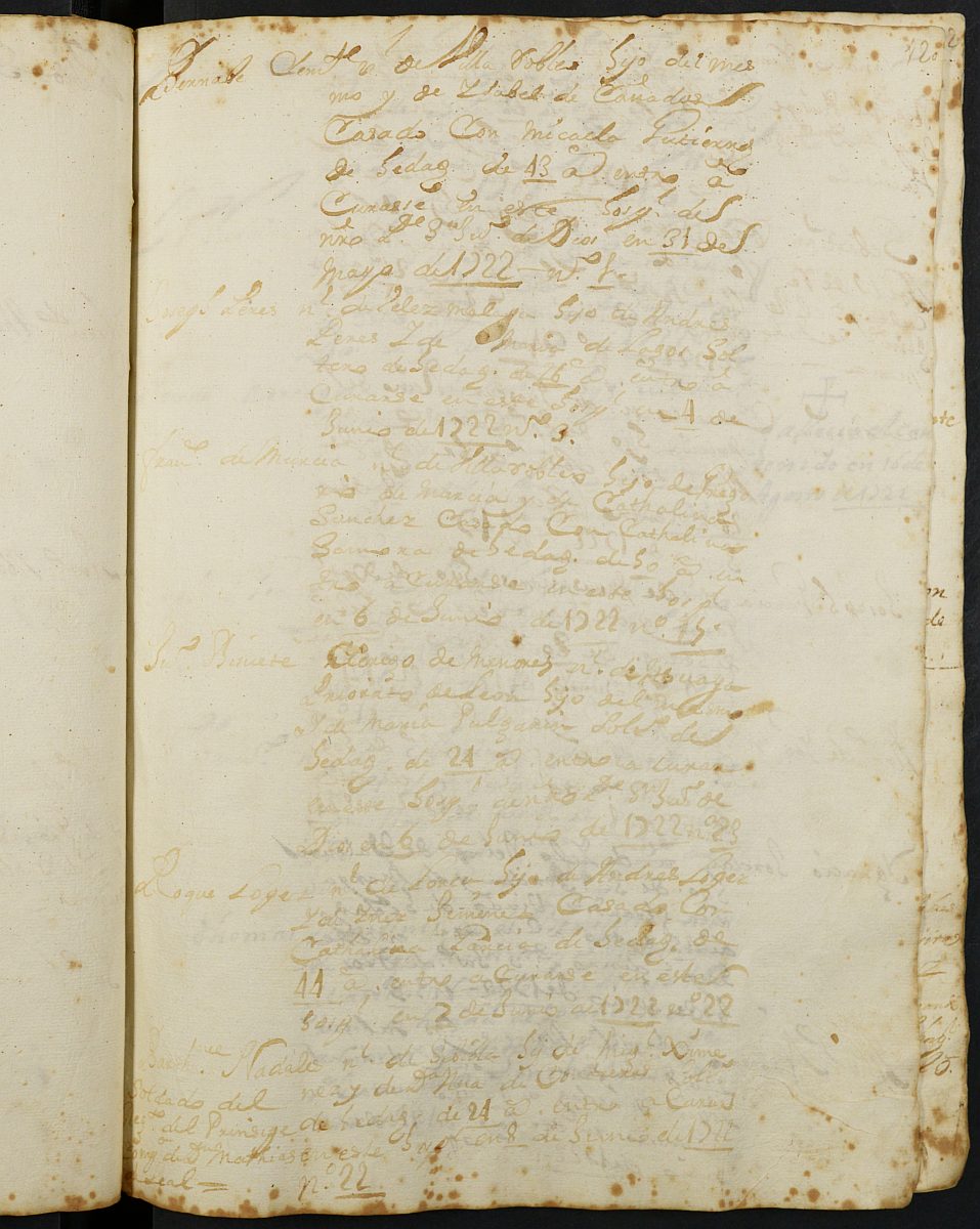 Registro de entrada de enfermos del Hospital. (Hombres y Militares). Años 1717-1727.