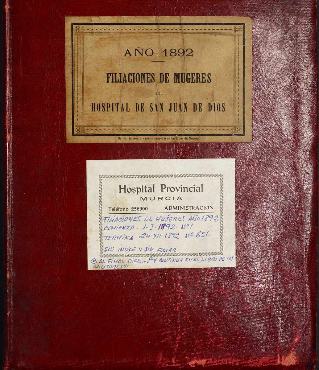 Registro de entrada y salida de enfermos del Hospital. (Mujeres). Año 1892, enero-diciembre.