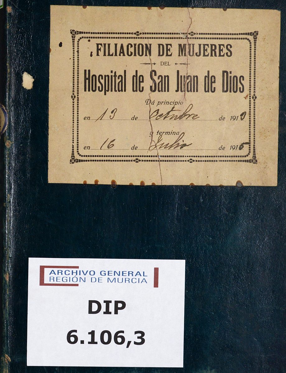 Registro de entrada y salida de enfermos del Hospital. (Mujeres). Años 1913, octubre-1915, julio.