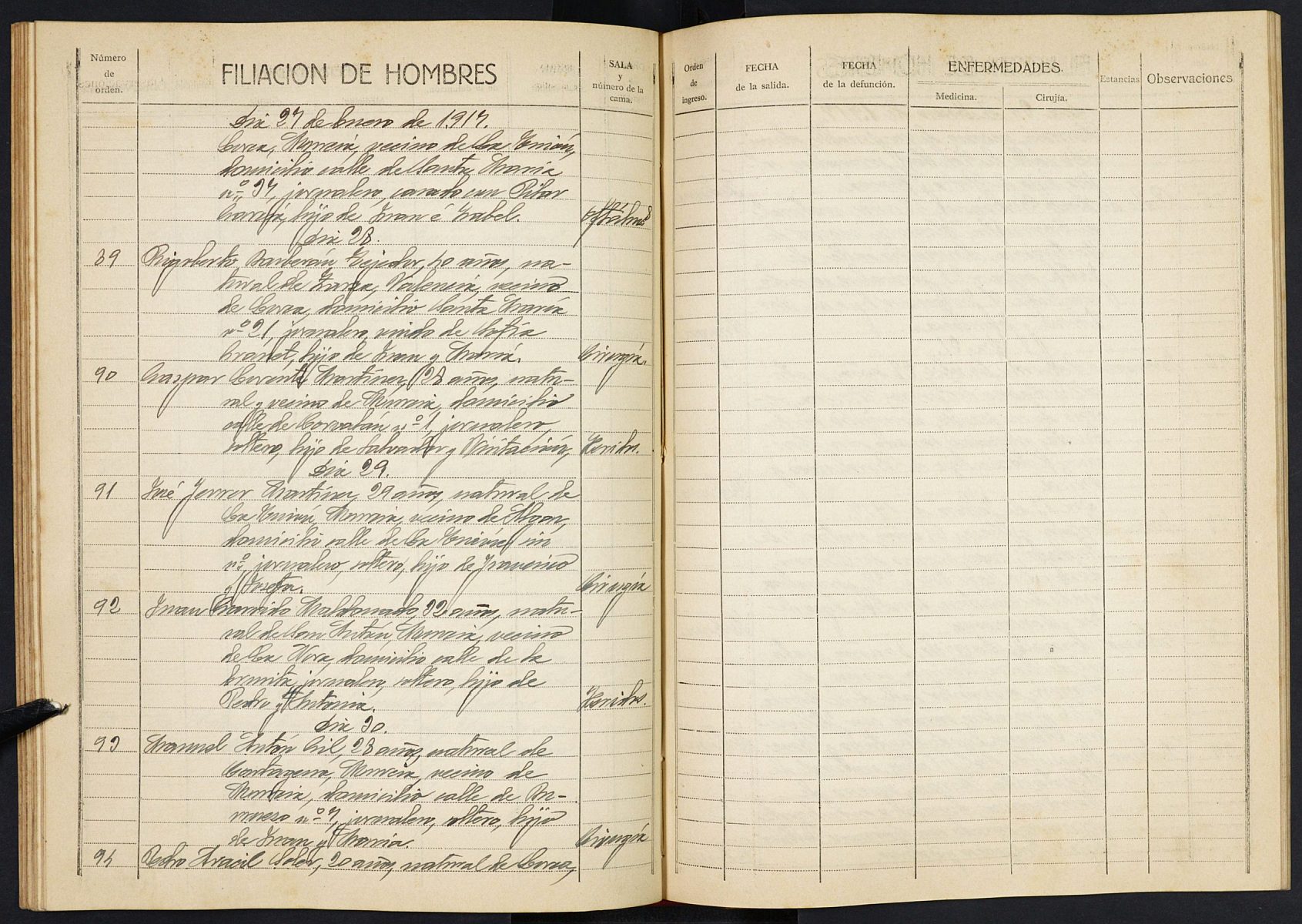 Registro de entrada y salida de enfermos del Hospital. (Hombres). Años 1915, septiembre-1917, septiembre.