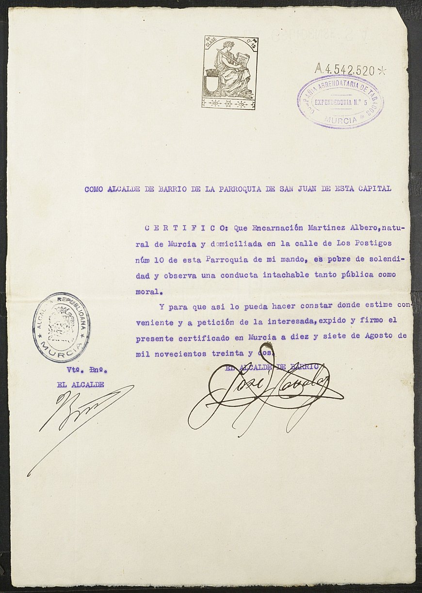 Expediente de ingreso en la Casa Provincial del Niño de Carmen Donate Molina.