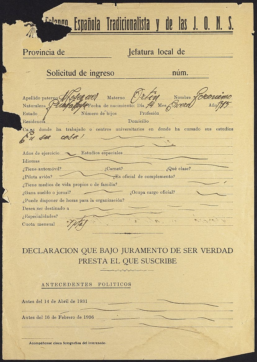 Solicitud de Jerónimo Meseguer Ortiz de ingreso en la Falange Española Tradicionalista y de las J.O.N.S de Guadalupe.