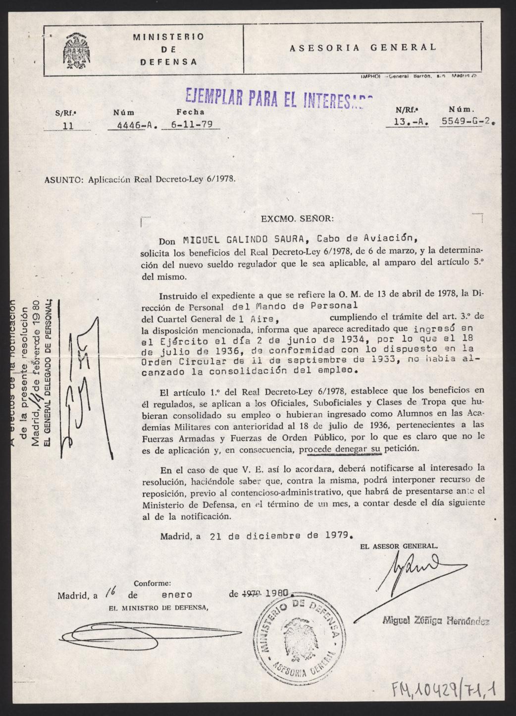 Diversos documentos para obtener los beneficios del Real Decreto Ley 6/1978, a efectos de pensión de Miguel Galindo.