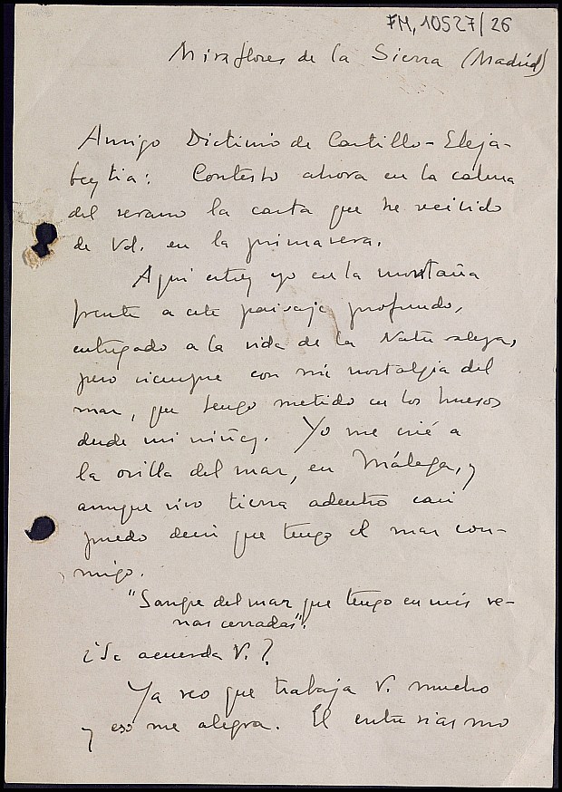 Carta de Vicente Aleixandre remitiendo la dirección postal de varios poetas españoles y comentando el libro 