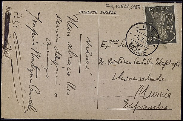 Tarjeta postal de Joaquim de Montezuma de Carvalho enviándole recuerdos desde Nazaré.