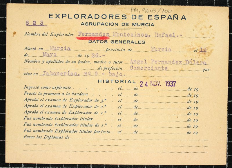 Ficha personal del explorador Rafael Fernández Montesinos