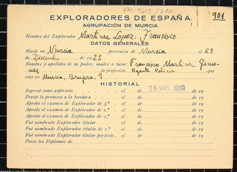 Ficha personal del explorador Francisco Martínez López