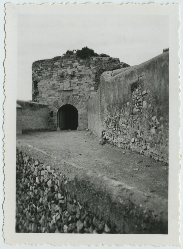 Vista de la Puerta de la Villa del Castillo de la Concepción de Cartagena
