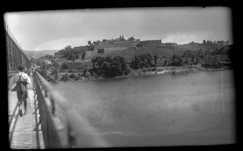 Vista de la ciudad fortificada de Valença (Portugal) desde el Puente Internacional de Puy