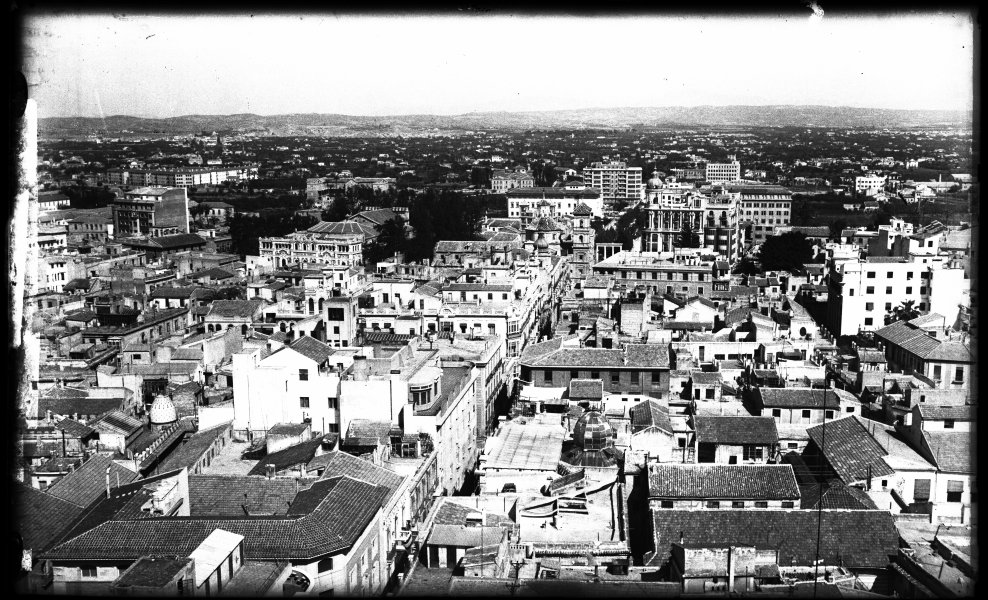 Vista parcial de Murcia desde la torre de la Catedral hacia la plaza de Santo Domingo