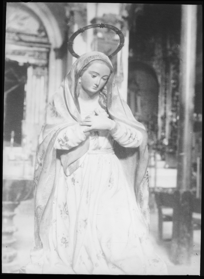 Escultura de la Virgen de la Anunciata de la iglesia de la Merced de Murcia