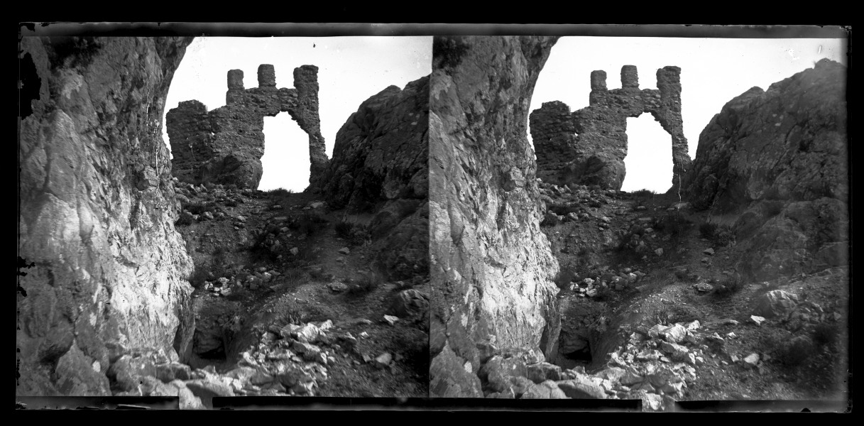 Ruinas de la fortaleza morisca de Serón