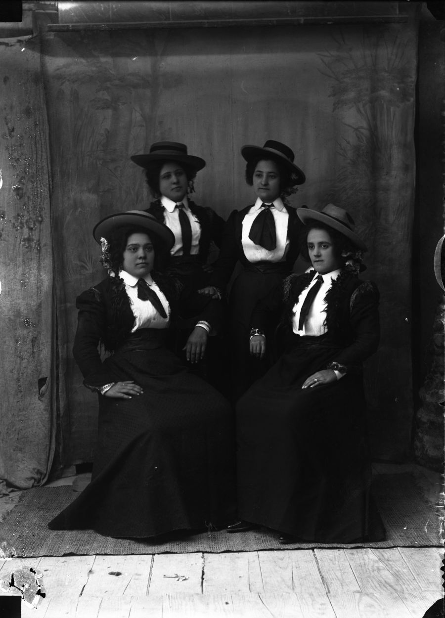 Haz click para mostrar el visor de imgenes