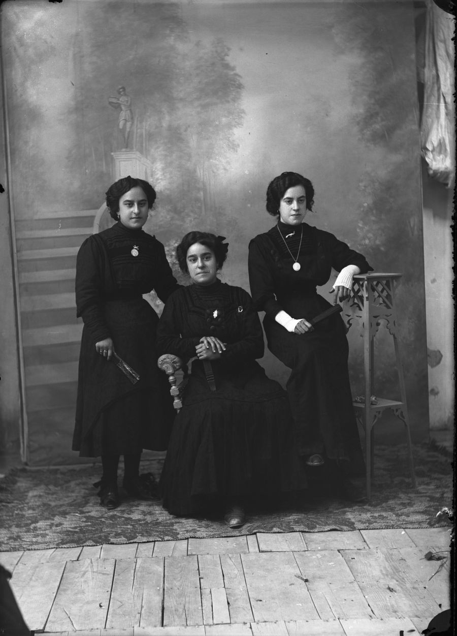 Haz click para mostrar el visor de imgenes