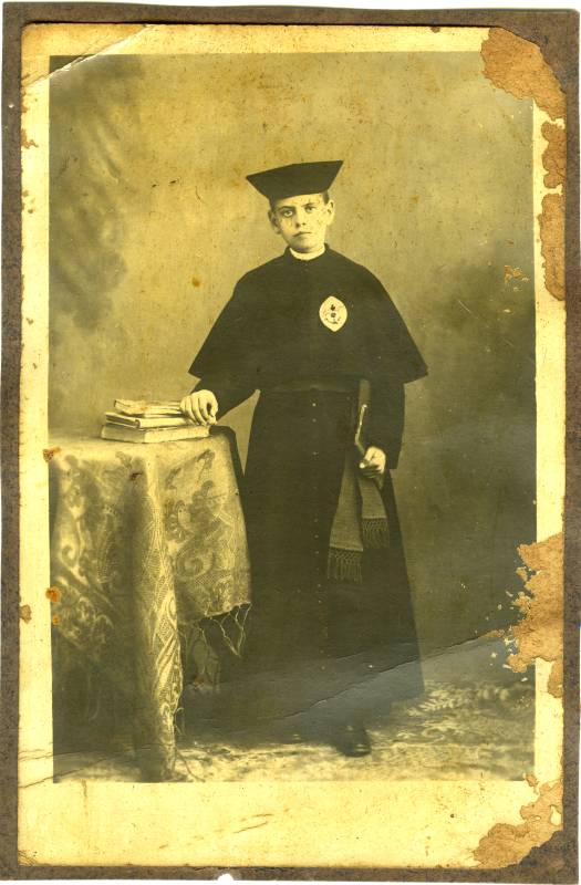 Retrato de un niño seminarista.