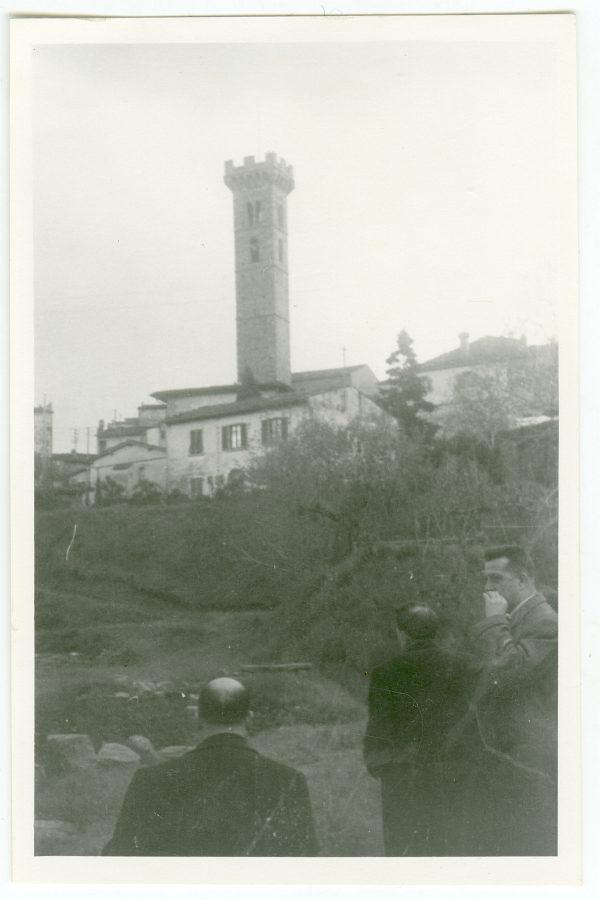 Vista de la localidad de Fiesole, con la torre del reloj