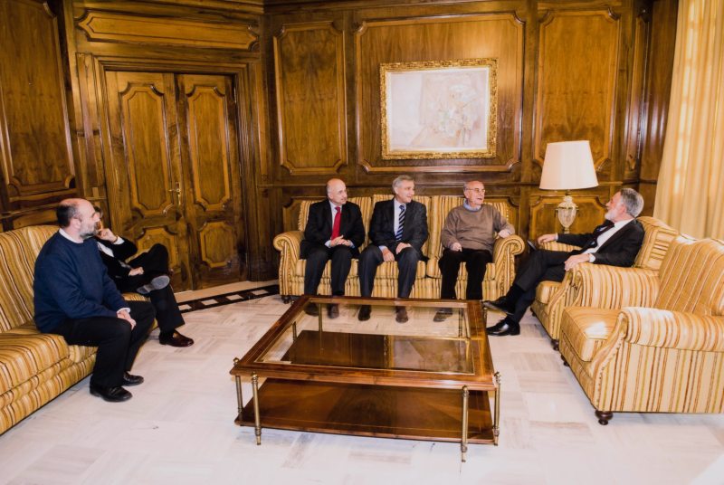 Reportaje fotográfico de la reunión de constitución de la Fundación Centro de Estudios Históricos e Investigaciones Locales de la Región de Murcia en la Asamblea Regional.