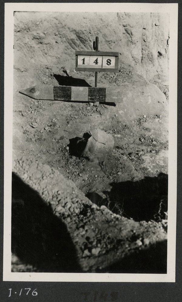 Urna cineraria de la tumba número 148 en la necrópolis del yacimiento de El Cigarralejo.
