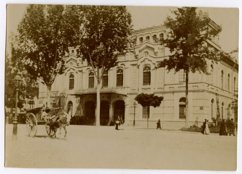 Vista de la fachada Teatro Romea de Murcia