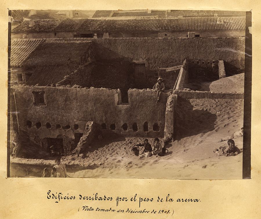 Edificios derribados por el peso de la arena en Guardamar del Segura