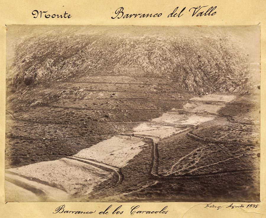 Vista del Barranco de los Caracoles, en el Barranco del Valle, Sierra Espuña