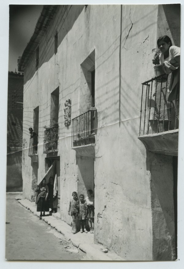 Vista de un edificio ubicado en la calle Baeza de Murcia