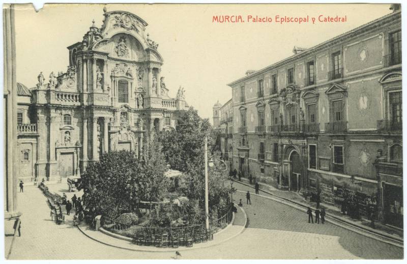 Murcia. Palacio Episcopal y catedral.