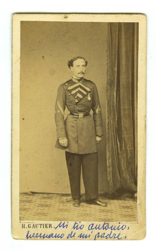 Retrato de Antonio Melgares de Segura y Carreño con uniforme de teniente coronel de artillería