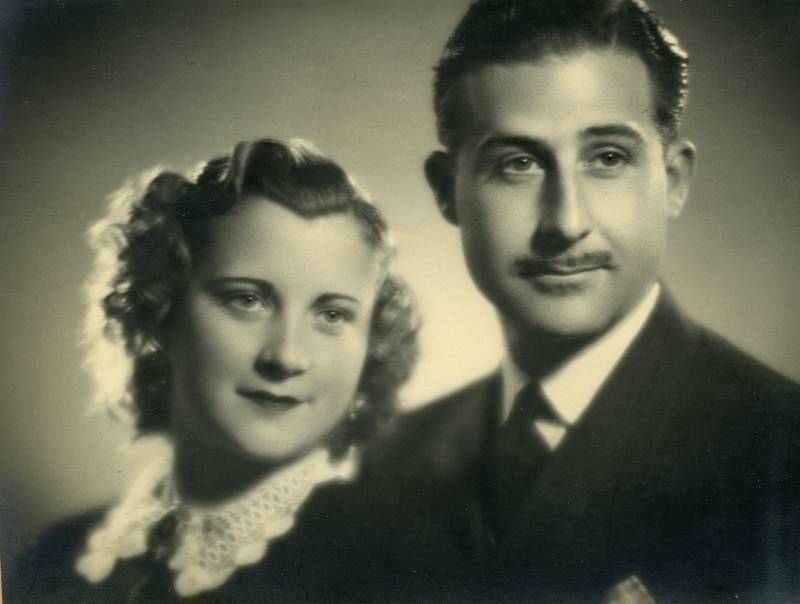 Retrato de Jesús Navarro Fontes y su mujer Teresa Hilla Tuero