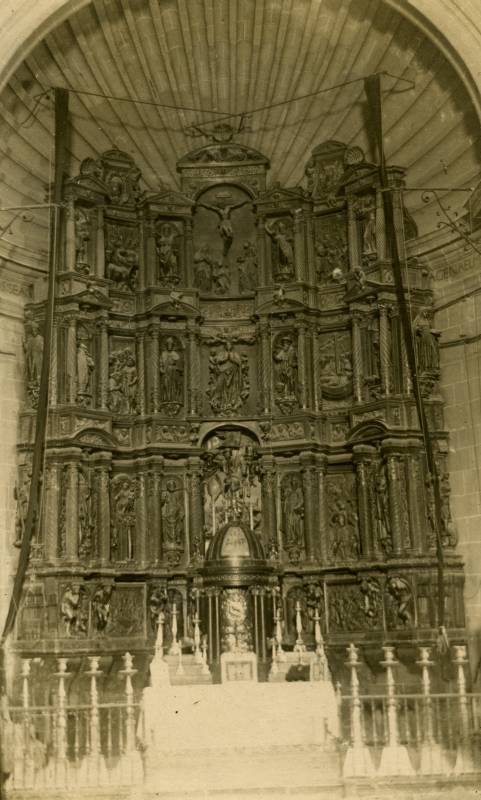 Retablo del altar mayor de la iglesia parroquial de Santiago, de Jumilla