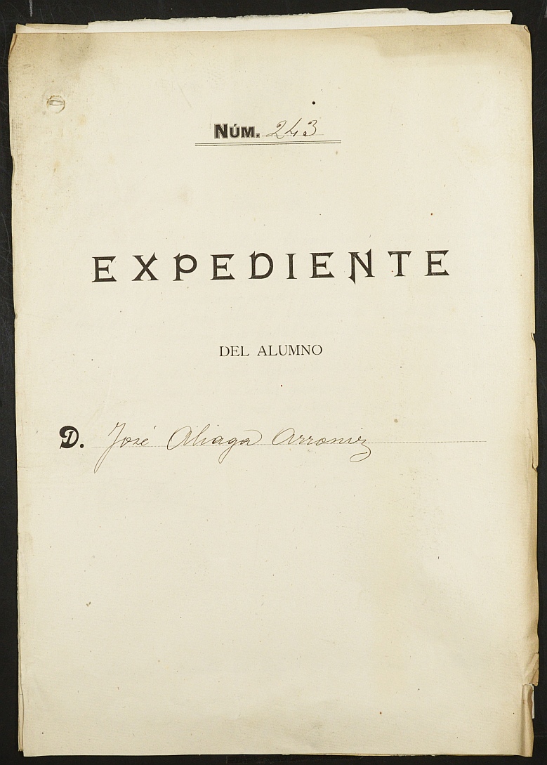 Expediente académico de José Aliaga Arróniz, Nº 243