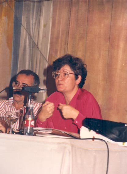 Carmen López Vergara impartiendo una conferencia dentro de los actos del 150 aniversario del Instituto.