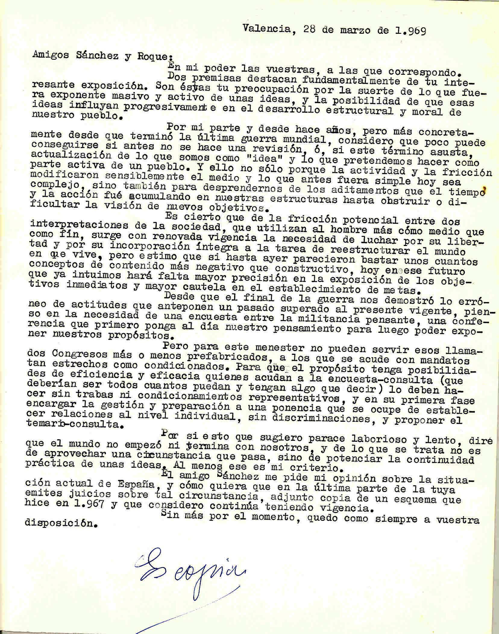 Carta de Sigfrido Catalá en la que cuenta que deben hacer una revisión de lo que representan para el pueblo si se quiere conseguir algo.