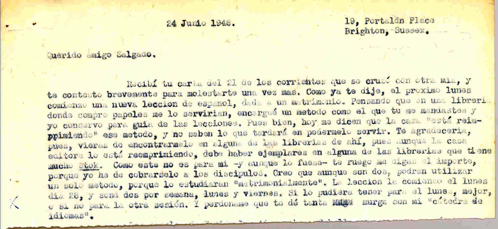 Carta a Manuel Salgado solicitando que busque en algunas librerias algún ejemplar de la Guía de las lecciones, pues comienza a impartir lecciones de español a un matrimonio