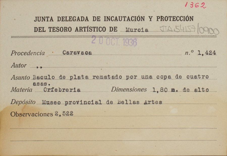 Ficha de un báculo de plata rematado por una copa de cuatro asas, de autor desconocido, procedente de Caravaca.
