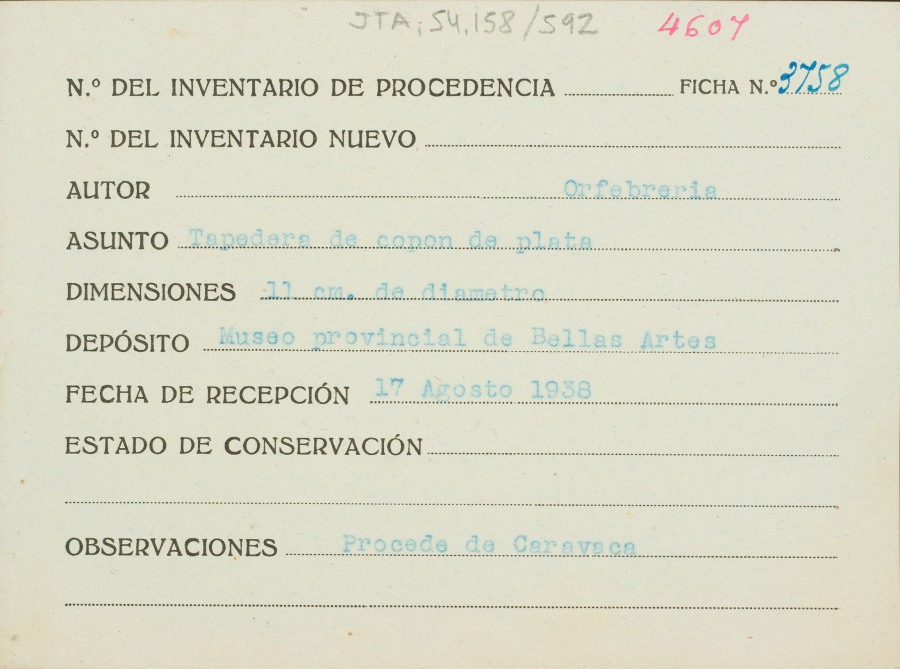 Ficha de una tapadera de copón de plata, de autor desconocido, procedente de Caravaca.
